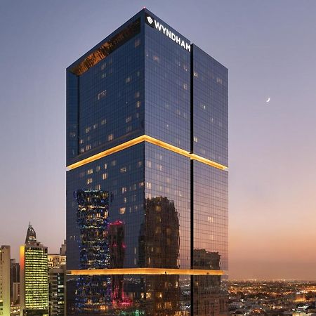 Wyndham Doha West Bay Hotel Ngoại thất bức ảnh Wynham Hotel