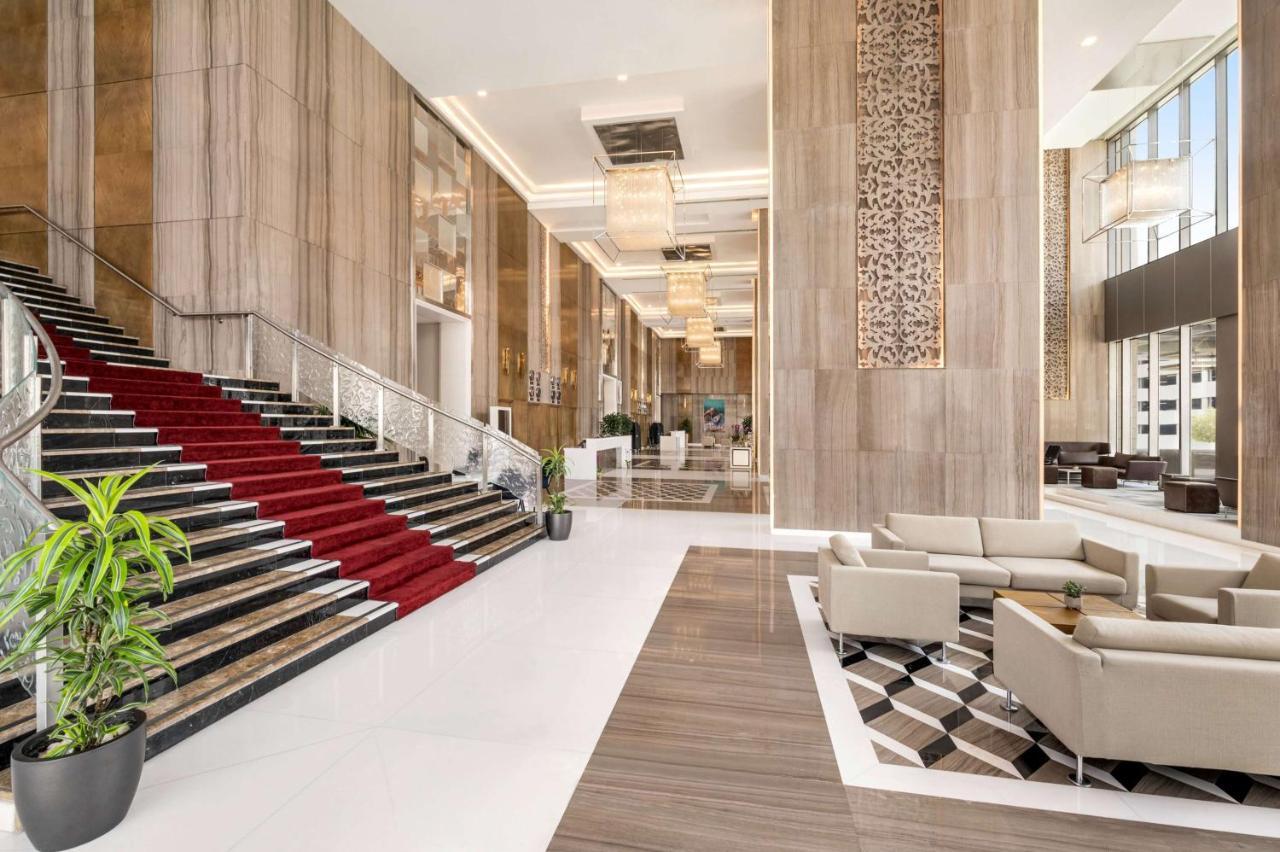 Wyndham Doha West Bay Hotel Ngoại thất bức ảnh Lobby