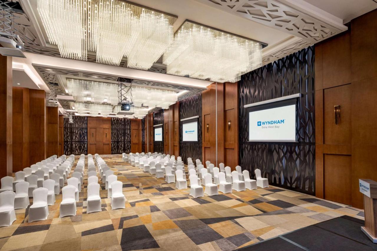 Wyndham Doha West Bay Hotel Ngoại thất bức ảnh The ballroom